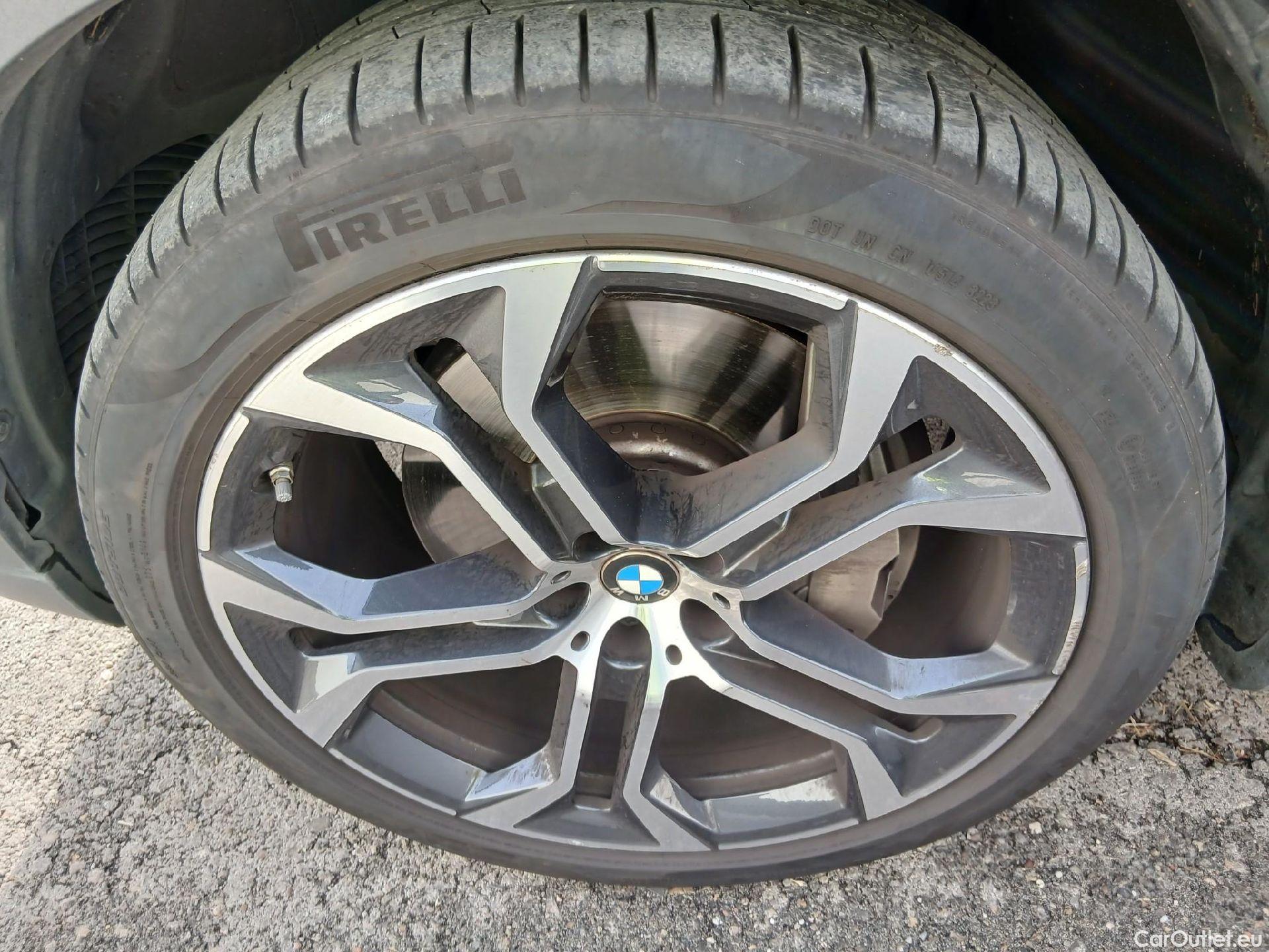  Bmw  X5 BMW  / 2018 / 5P / todoterreno xDrive45e (AC) #4