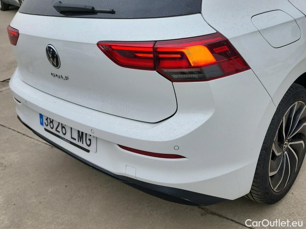  Volkswagen  Golf  VOLKSWAGEN / 2020 / 5P / berlina con portón Life 2.0 TDI 85kW (115CV) #15