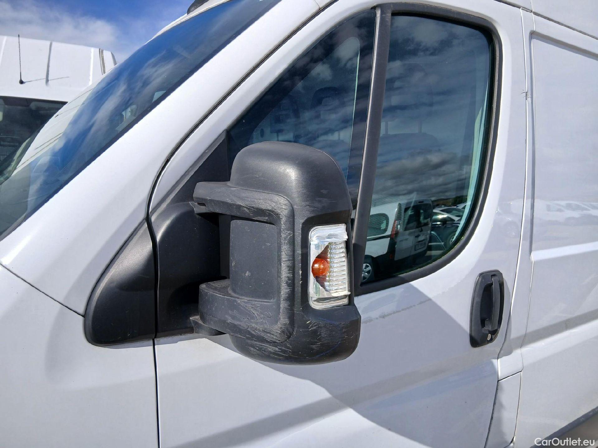  Peugeot  Boxer  Furgón Techo Elevado 333 L2H2 Pro BlueHDi 120 Stop&Start HDi #33