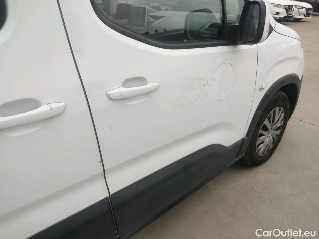  Peugeot  RIFTER PEUGEOT  / 2018 / 4P / combi Active Standard BlueHDi 73kW (IND) (AC2) #32