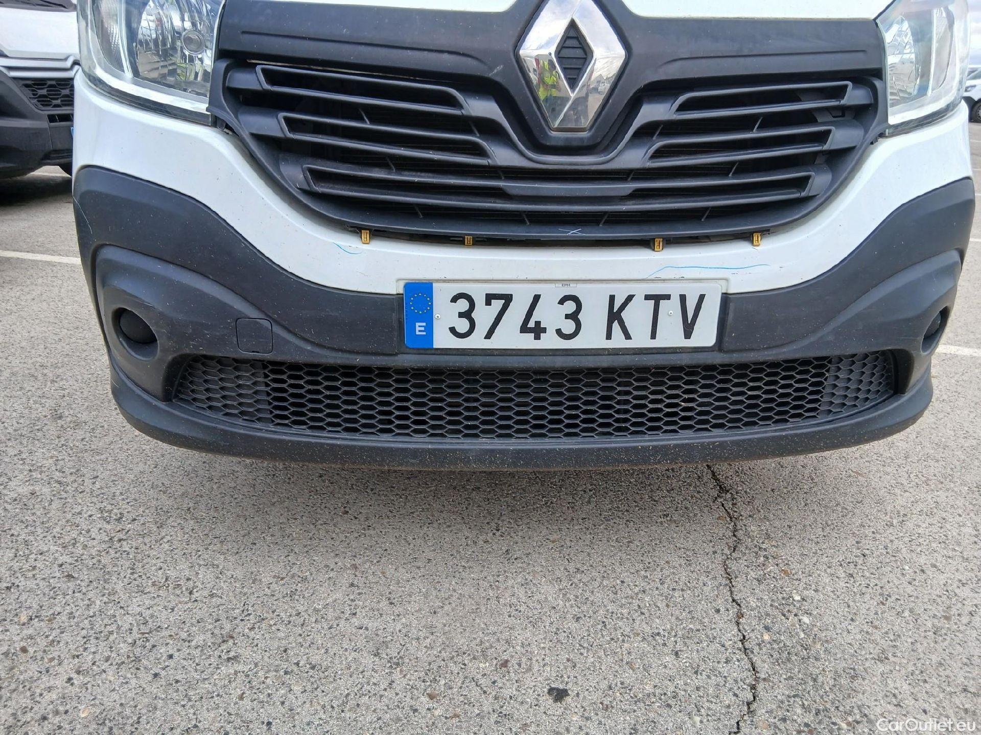  Renault  Trafic  III Furgón L1H1 2 7t 1.6 dCi 120CV MT6 E6 #11
