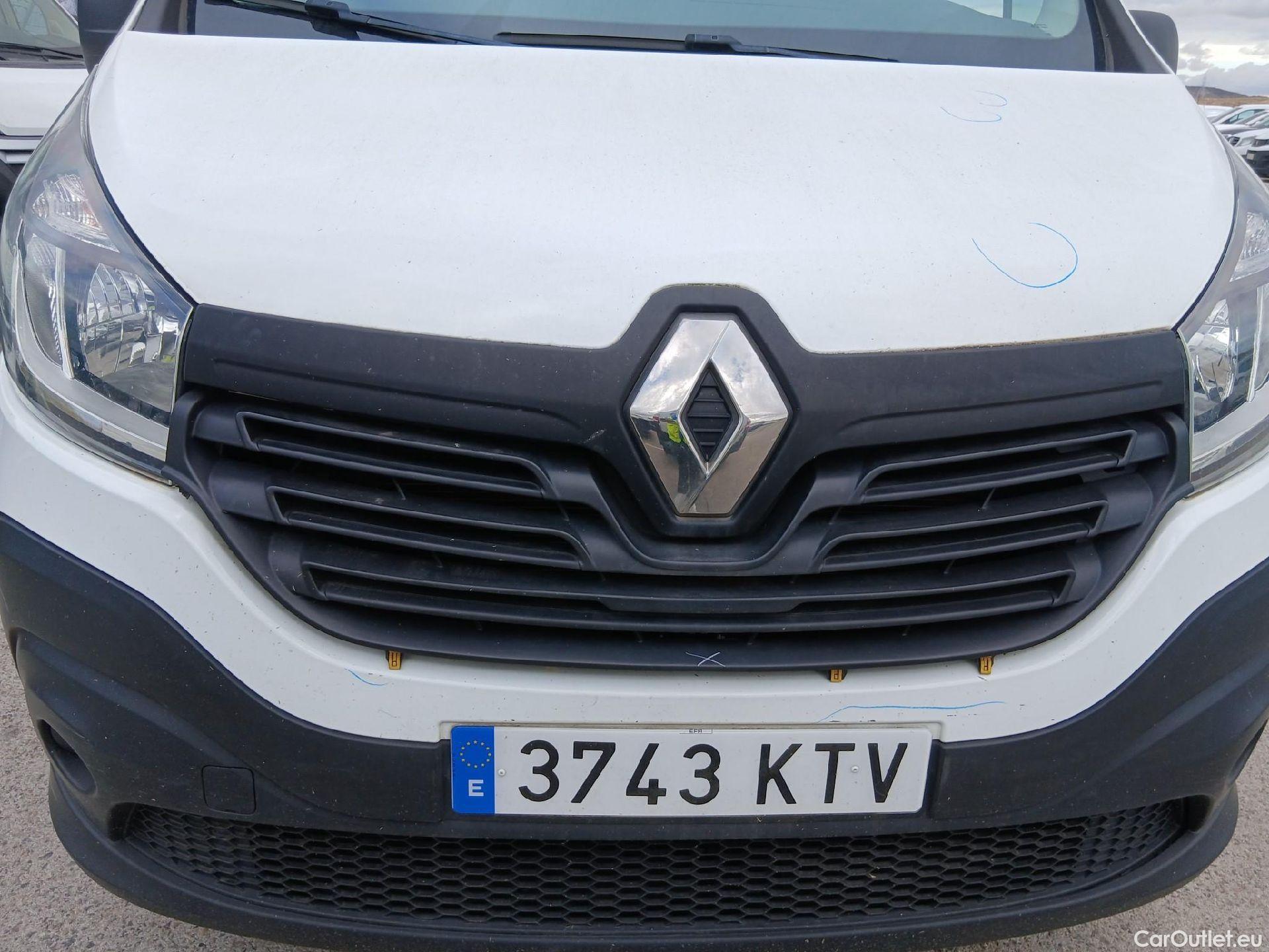 Renault  Trafic  III Furgón L1H1 2 7t 1.6 dCi 120CV MT6 E6 #7