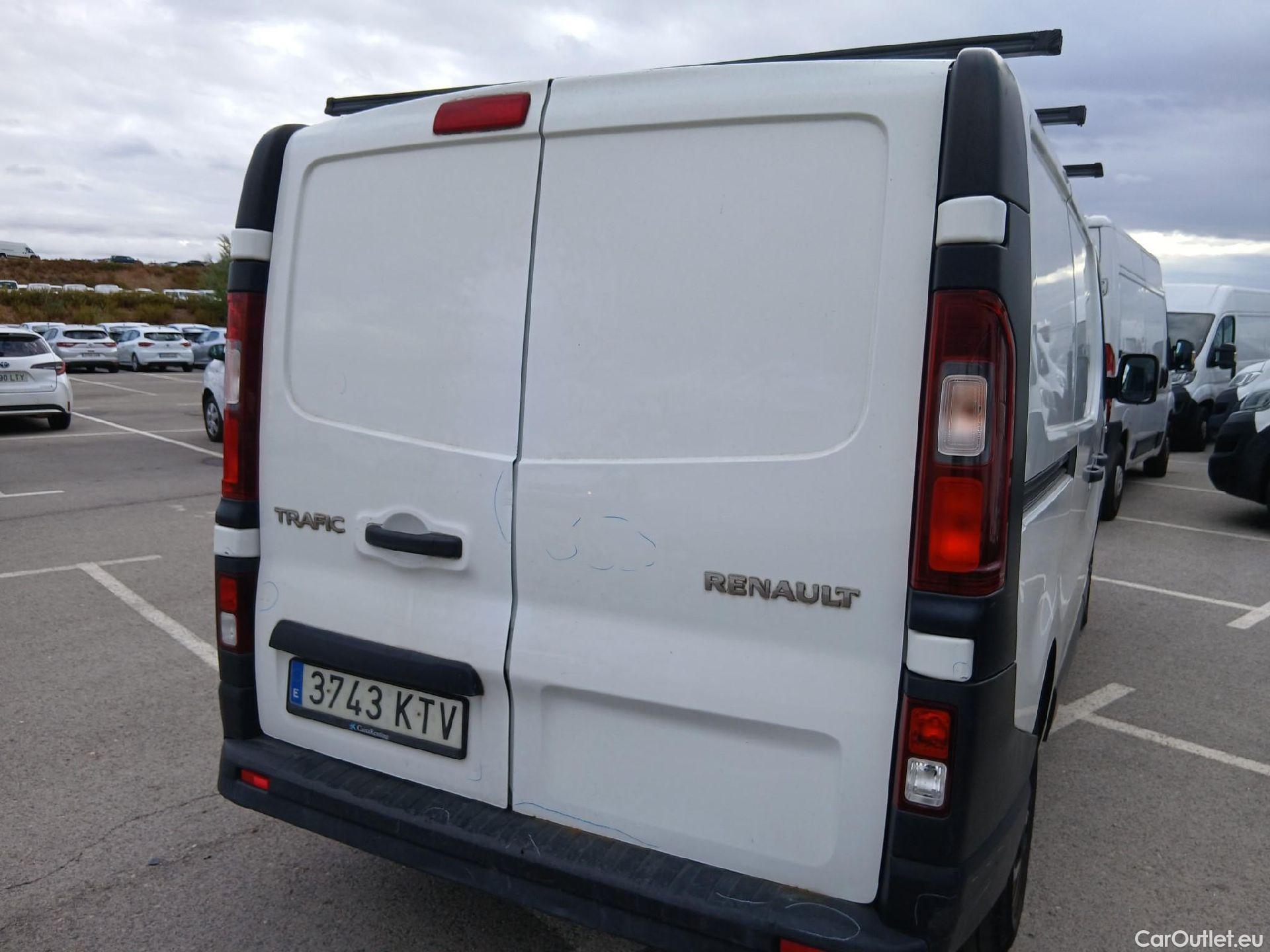  Renault  Trafic  III Furgón L1H1 2 7t 1.6 dCi 120CV MT6 E6 #41