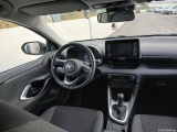  Toyota  Yaris TOYOTA  / 2020 / 5P / berlina con portón 1.5 120H Business Plus #3