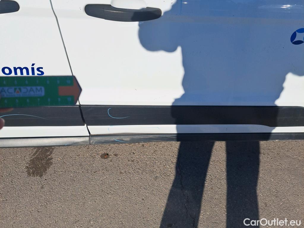  Ford  Transit Connect FORD /2013/4P/furgón Van 1.5 TDCi 74kW Trend 240 L2 #33