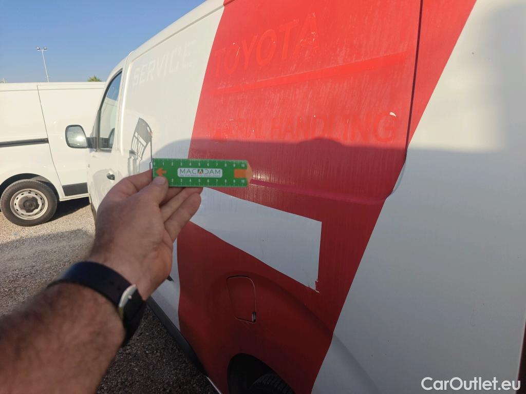  Toyota  Proace TOYOTA  / 2016 / 4P / furgón FU. MEDIO (L1) 2.0D 90kW COMFORT CARGA + #13