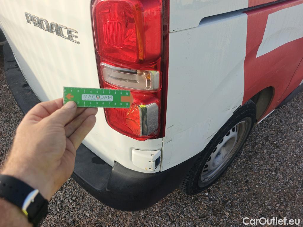  Toyota  Proace TOYOTA  / 2016 / 4P / furgón FU. MEDIO (L1) 2.0D 90kW COMFORT CARGA + #24