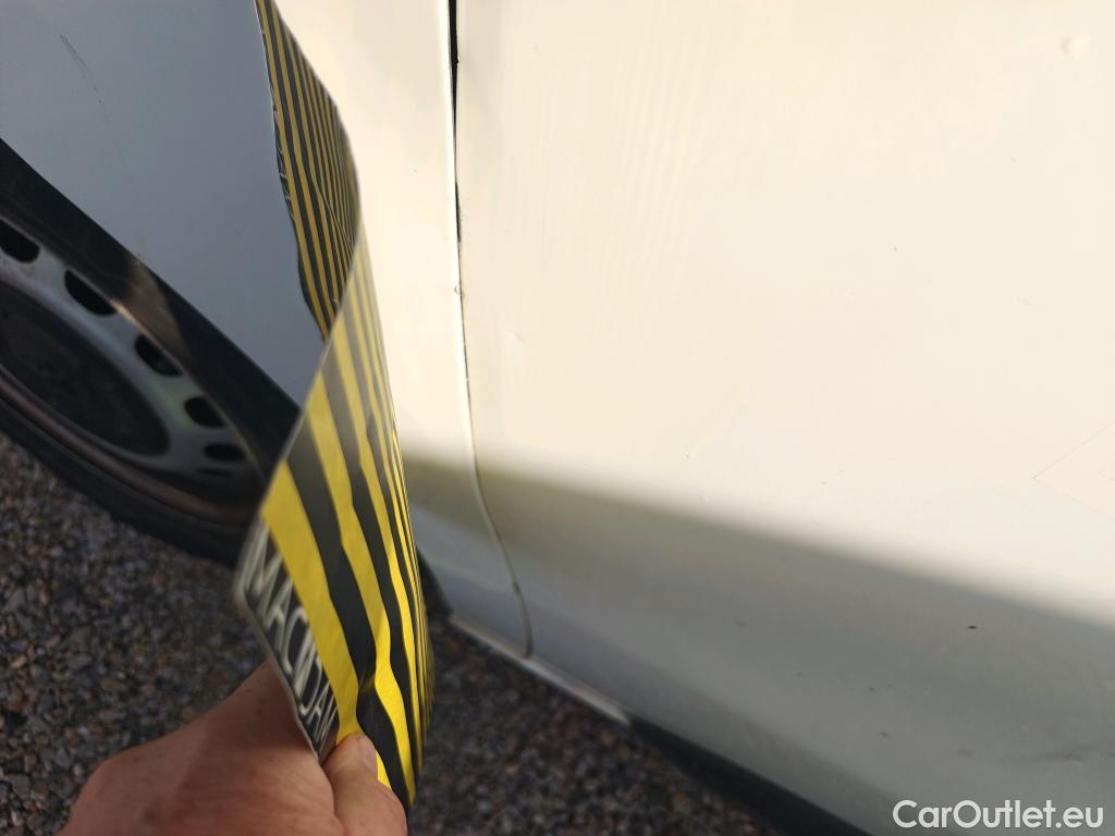  Toyota  Proace TOYOTA  / 2016 / 4P / furgón FU. MEDIO (L1) 2.0D 90kW COMFORT CARGA + #18