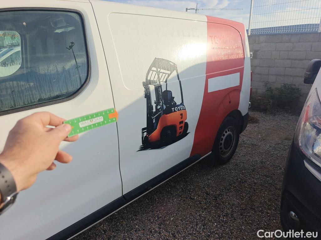  Toyota  Proace TOYOTA  / 2016 / 4P / furgón FU. MEDIO (L1) 2.0D 90kW COMFORT CARGA + #38
