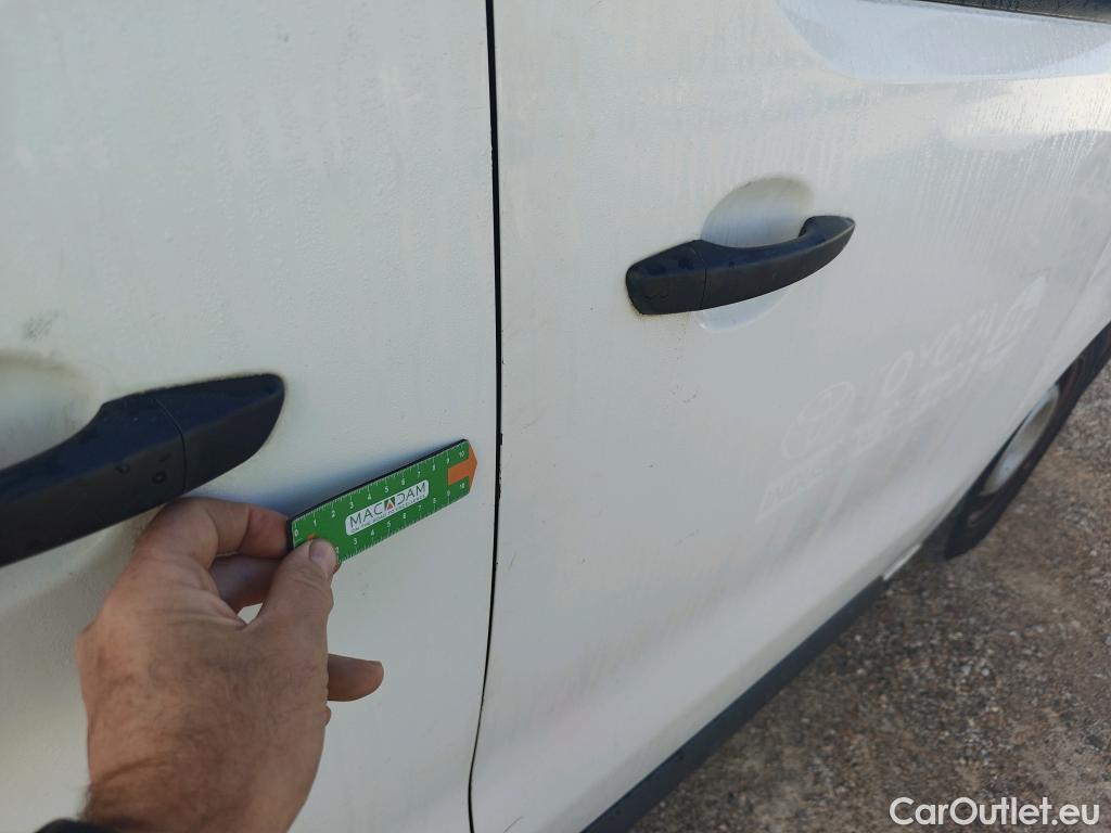  Toyota  Proace TOYOTA  / 2016 / 4P / furgón FU. MEDIO (L1) 2.0D 90kW COMFORT CARGA + #35