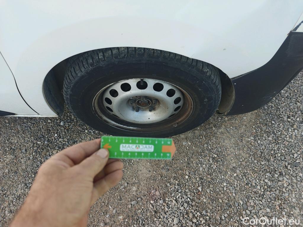  Toyota  Proace TOYOTA  / 2016 / 4P / furgón FU. MEDIO (L1) 2.0D 90kW COMFORT CARGA + #59