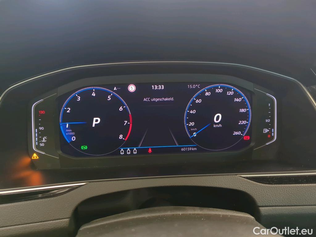 Volkswagen  Passat Volkswagen  Variant 1.5 TSI 7-DSG Elegance Business R 5d #7