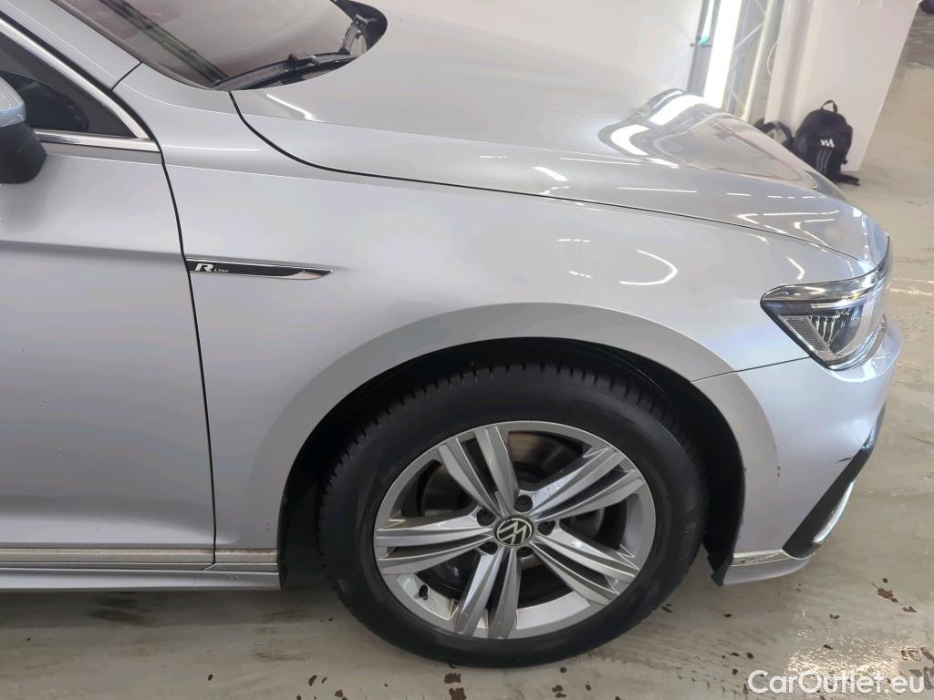 Volkswagen  Passat Volkswagen  Variant 1.5 TSI 7-DSG Elegance Business R 5d #9