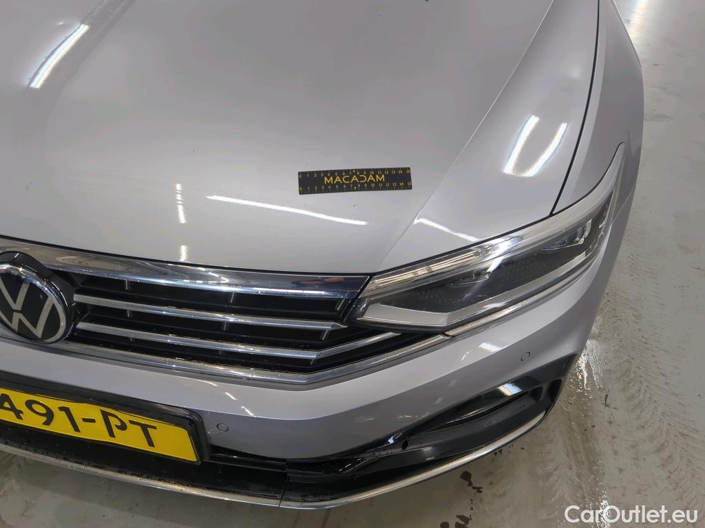 Volkswagen  Passat Volkswagen  Variant 1.5 TSI 7-DSG Elegance Business R 5d #35