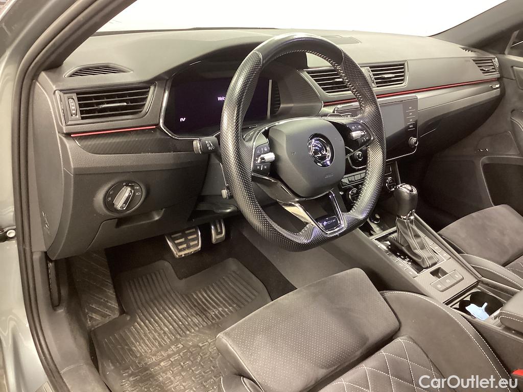 Skoda  Superb iV Plug-In Sportline Drag Värmare #6