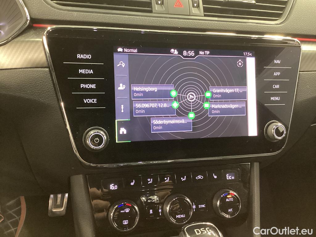 Skoda  Superb iV Plug-In Sportline Drag Värmare #16