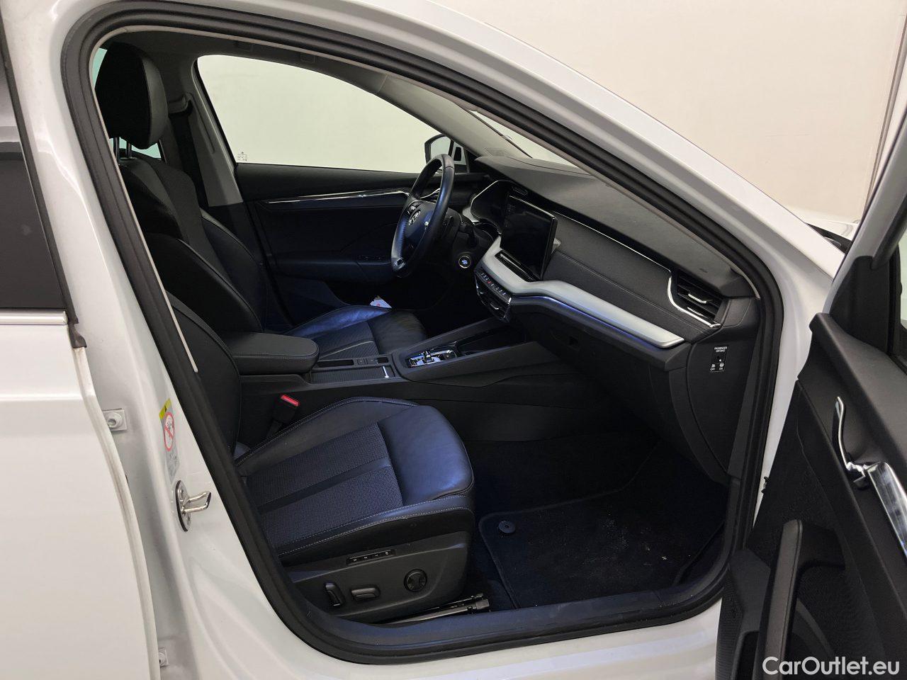 Skoda  Octavia Combi 2.0 TDI DSG First Edition Automatic Diesel  27 #6