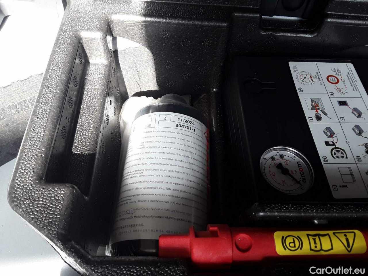 Audi  A4 30 TDI S tronic - Automatic Diesel/Electric  39 #22