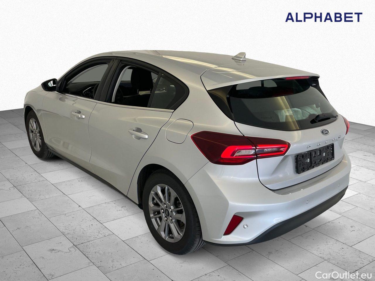 Ford  Focus 1.0 EcoBoost Start-Stopp-System Titanium Manual Petrol  28 #3