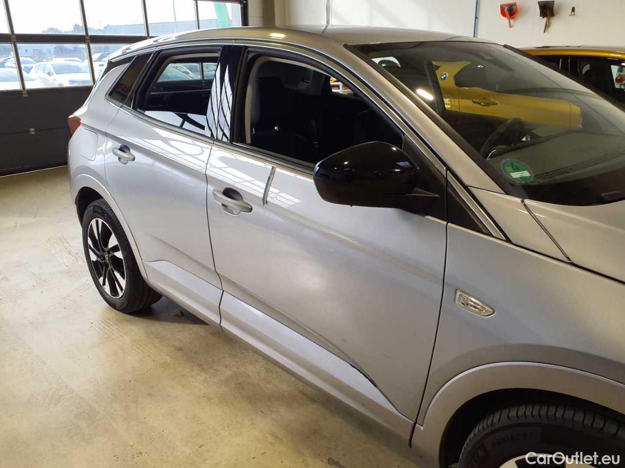 Opel   Grandland X 1.5 D Automatik Elegance Automatic Diesel  29 #22