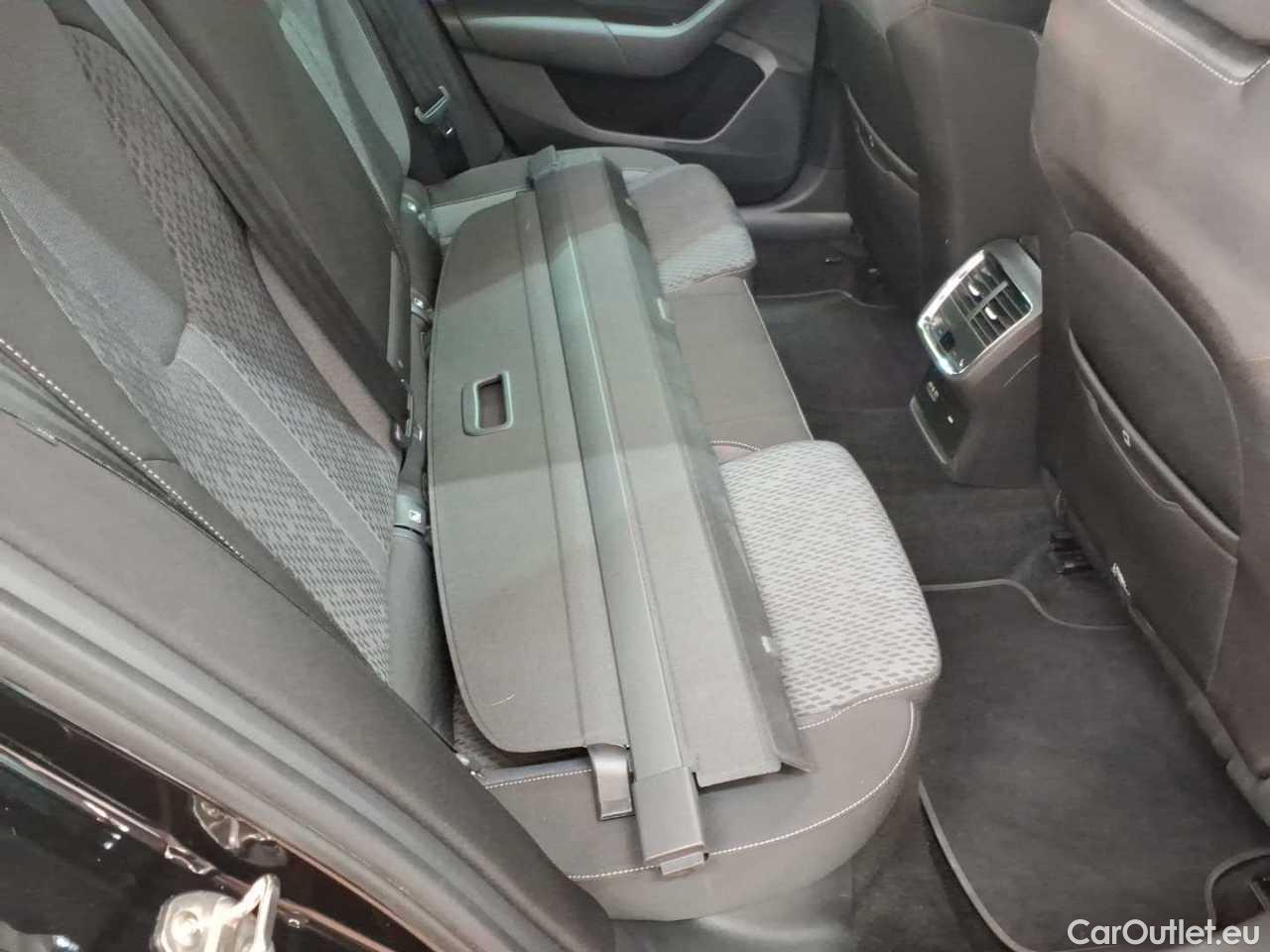 Skoda  Octavia Combi 2.0 TDI DSG First Edition Automatic Diesel  23 #27