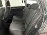  Volkswagen  Passat Variant 2.0 TDI SCR Manual Diesel  22 #9