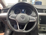  Volkswagen  Passat Variant 2.0 TDI SCR Manual Diesel  22 #18