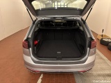  Volkswagen  Passat Variant 2.0 TDI SCR Elegance Manual Diesel  25 #5
