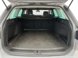  Volkswagen  Passat Variant 2.0 TDI SCR DSG Business Automatic Diesel  40 #5