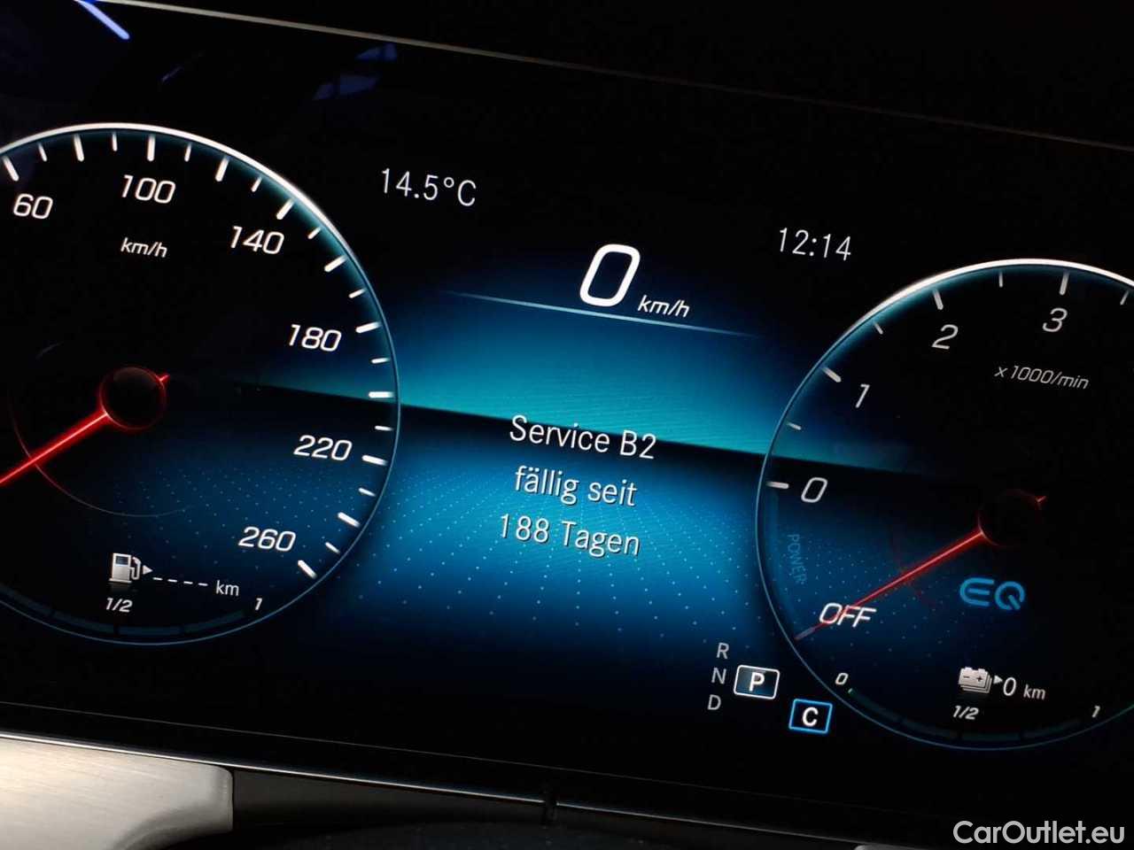 Mercedes  E-Klasse 300 de 4Matic T 9G-TRONIC Avantgarde Automatic Diesel/Electric  53 #39