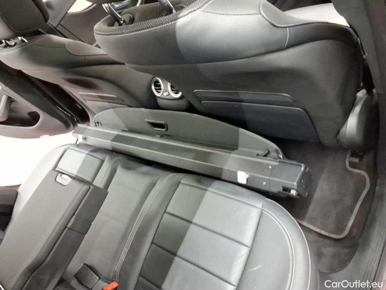 Mercedes  E-Klasse 300 de 4Matic T 9G-TRONIC Avantgarde Automatic Diesel/Electric  53 #25