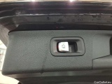 Mercedes  E-Klasse 300 de 4Matic T 9G-TRONIC Avantgarde Automatic Diesel/Electric  53 #30
