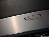 Mercedes  E-Klasse 300 de 4Matic T 9G-TRONIC Avantgarde Automatic Diesel/Electric  53 #35