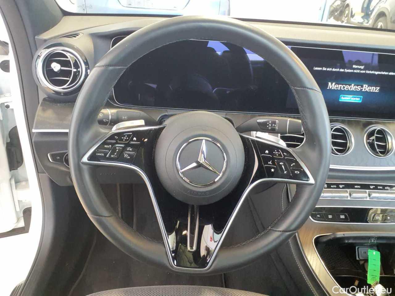 Mercedes  E-Klasse 220 d 9G-TRONIC Avantgarde Automatic Diesel/Electric  75 #16