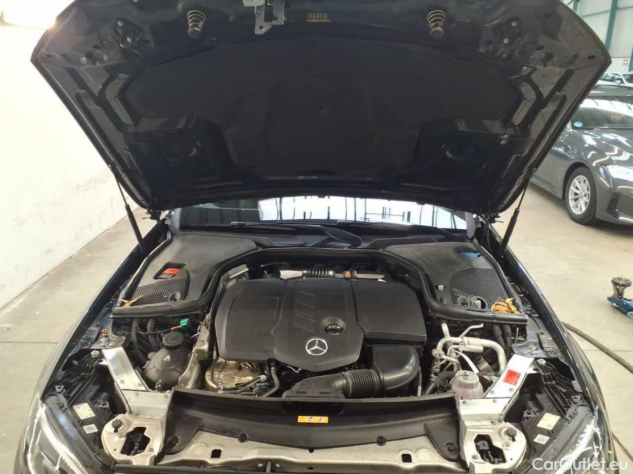 Mercedes  E-Klasse 300 de T 9G-TRONIC AMG líne Automatic Diesel/Electric  76 #24