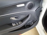 Mercedes  E-Klasse 220 d 9G-TRONIC Avantgarde Automatic Diesel/Electric  75 #13