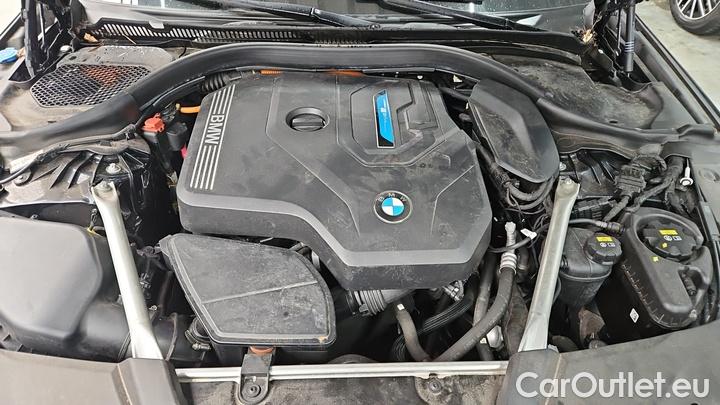 Bmw  Serie 5 530e xDrive Touring A #11