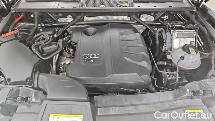 Audi  Q5 40 TDI S tronic quattro sport #11