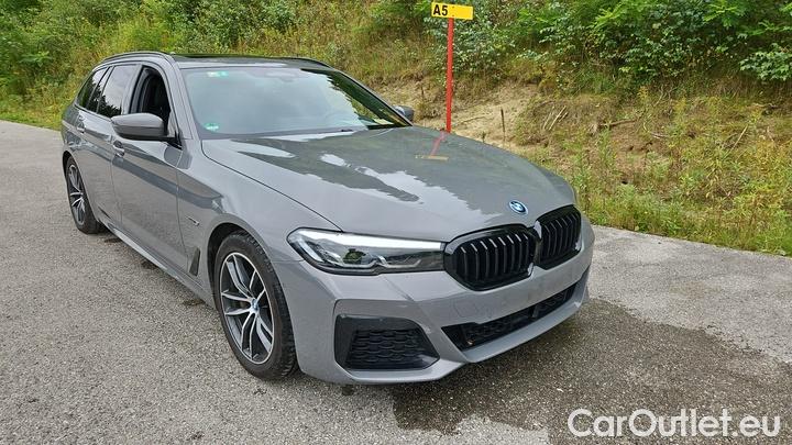Bmw  Serie 5 530e xDrive Touring A #2
