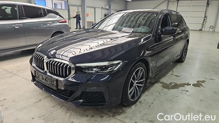 Bmw  Serie 5 530e xDrive Touring A #1