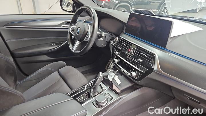 Bmw  Serie 5 530e xDrive Touring A #7