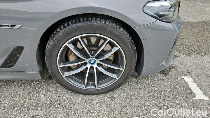 Bmw  Serie 5 530e xDrive Touring A #10