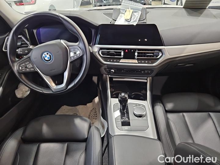 Bmw  Serie 3 330e Touring Advantage Automatic #6