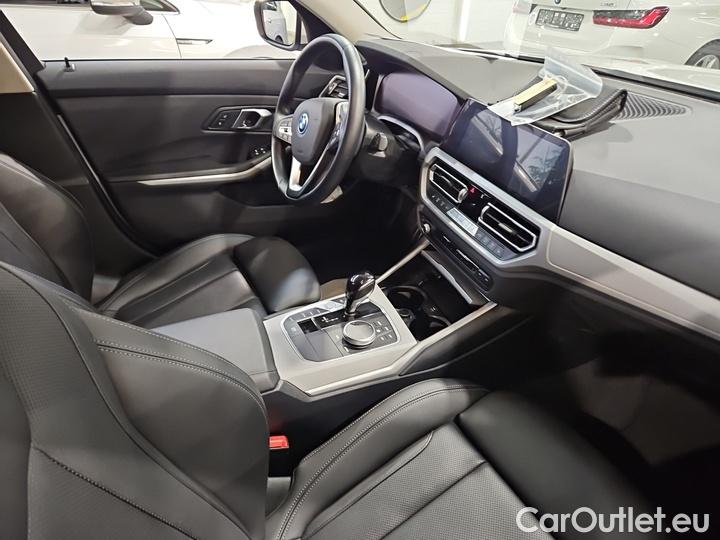 Bmw  Serie 3 330e Touring Advantage Automatic #7