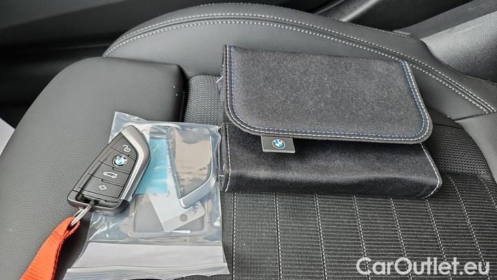 Bmw  Serie 3 318d Touring Auto #12