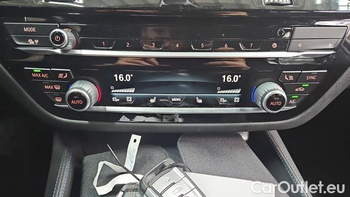 Bmw  Serie 5 530e xDrive Touring A #14