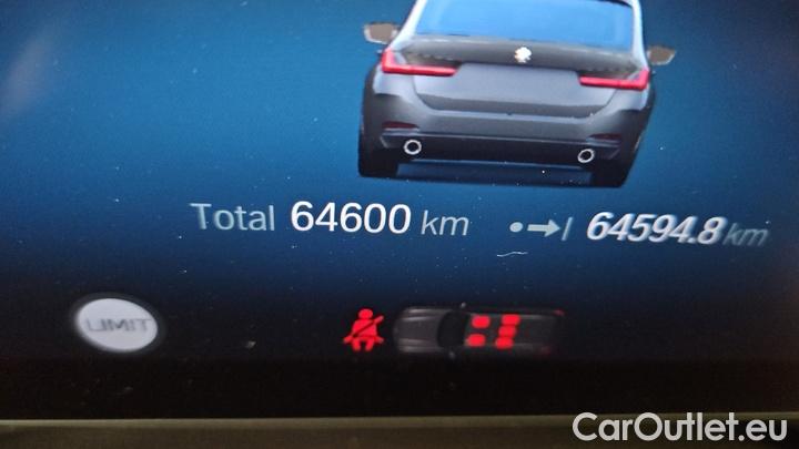 Bmw  Serie 3 318d Touring Auto #9