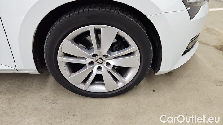 Skoda  Superb 2.0 TDI SCR 147kW DSG 4x4 STYLE #10