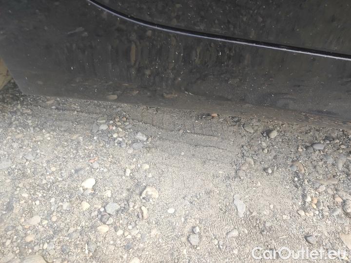 Bmw  Serie 3 320d MH48V Touring auto #69