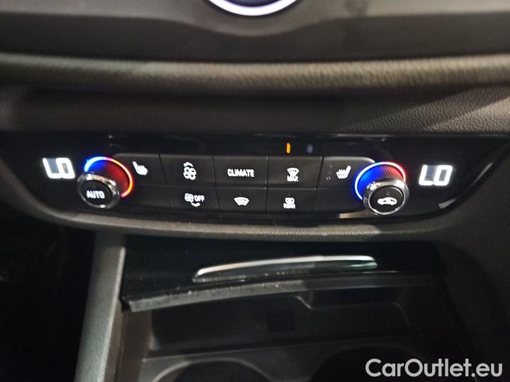 Opel  Insignia 2.0 Diesel 128kW Business Elegance AT GS #14